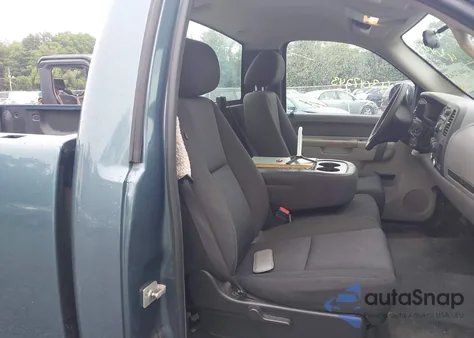 2010 Chevrolet Silverado 1500 Work Truck z USA, uszkodzony, nr VIN 1GCPCPEA6AZ151938